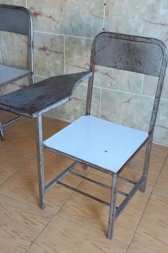 صندلی دانش آموزی|مبلمان اداری|سلماس, |دیوار