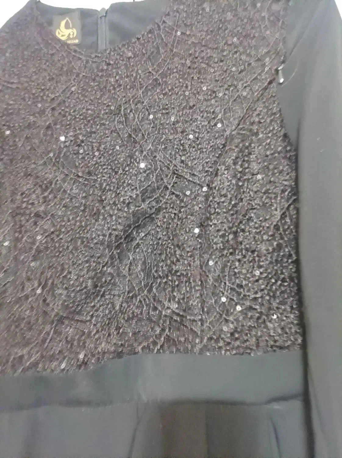 پپراهن عبای مجلسی|لباس|ری, اقدسیه|دیوار