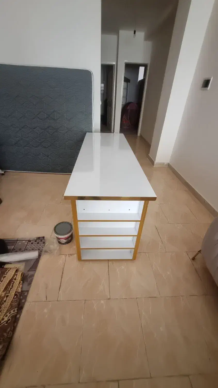 میز مانیکور و میز تحریر|مبلمان اداری|تبریز, |دیوار