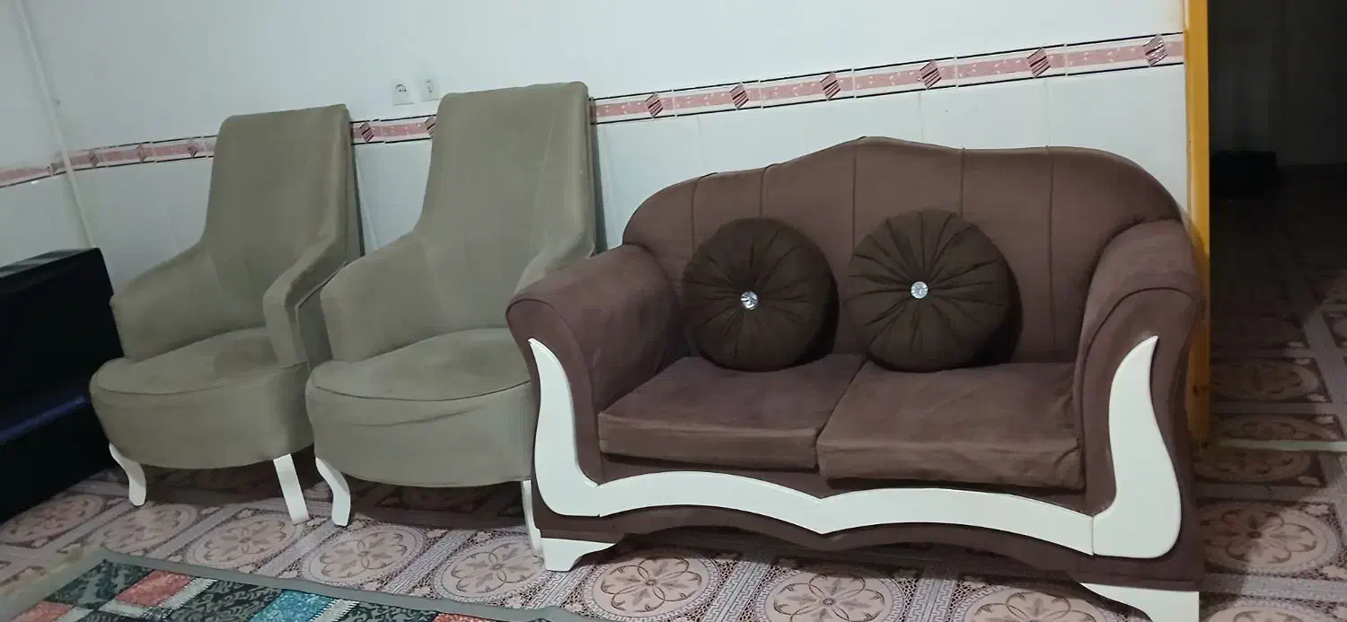 مبل میز گل|مبلمان خانگی و میز عسلی|تویسرکان, |دیوار