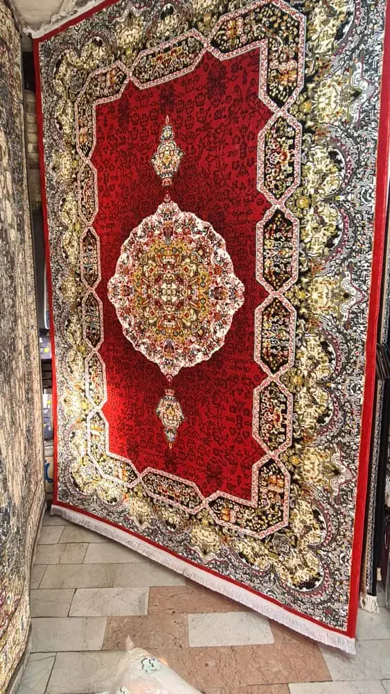 فرش های طرح۷۰۰ تک شده و‌جفت به قیمت کارخانه|فرش|تهران, فلسطین (میدان انقلاب)|دیوار