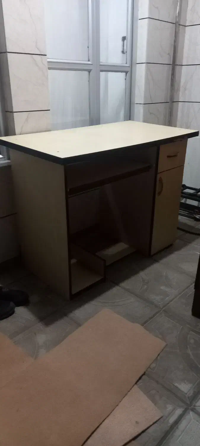 میز کامپیوتر|میز تحریر و کامپیوتر|خوی, |دیوار