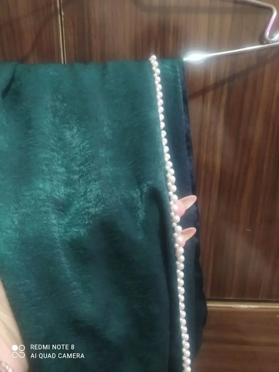 سالهای تمیز|لباس|خوی, |دیوار