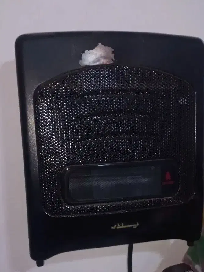 بخاری دیواری و زمینی پلار با دودکش|بخاری، هیتر، شومینه|کرج, عظیمیه|دیوار