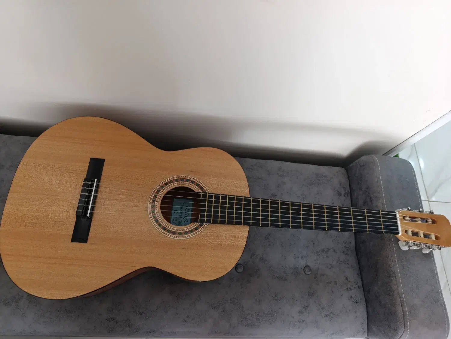 گیتار نو|گیتار، بیس، امپلیفایر|شاهین‌شهر, گزبرخوار|دیوار