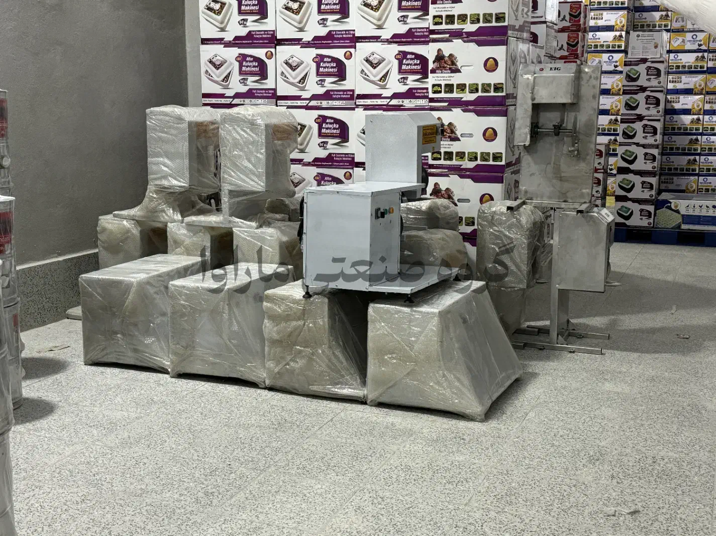 مرغ خرد کن رومیزی اره قصابی استخوان بر خردکن کنی|ماشینآلات صنعتی|همدان, |دیوار