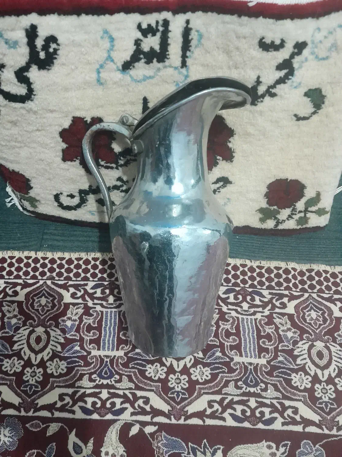 دوتا کوزه مس قدیمی خیلی تمیز|کلکسیون اشیاء عتیقه|باقرشهر, |دیوار