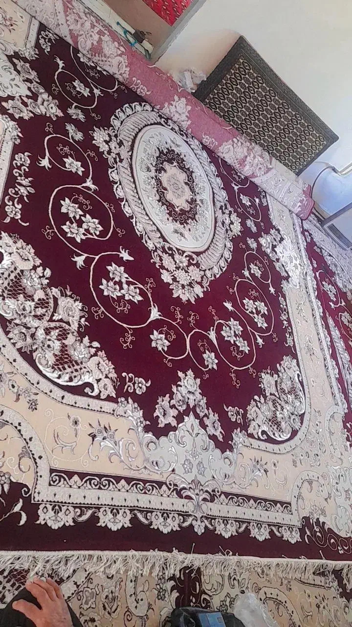 فروشی نو کار کرده نیست|فرش|گرگان, |دیوار