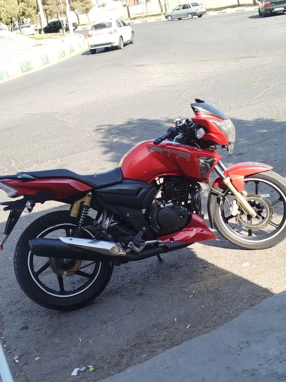 آپاچی ۱۸۰ مدل93 عروسک|موتورسیکلت|هشتگرد, ینگی امام|دیوار