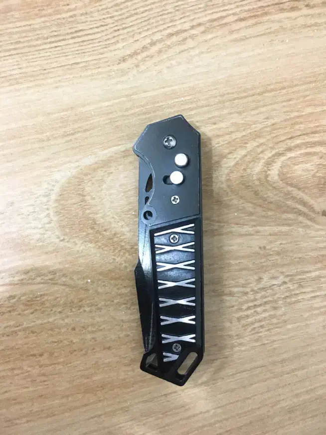 چاقو|کوهنوردی و کمپینگ|لنگرود, |دیوار