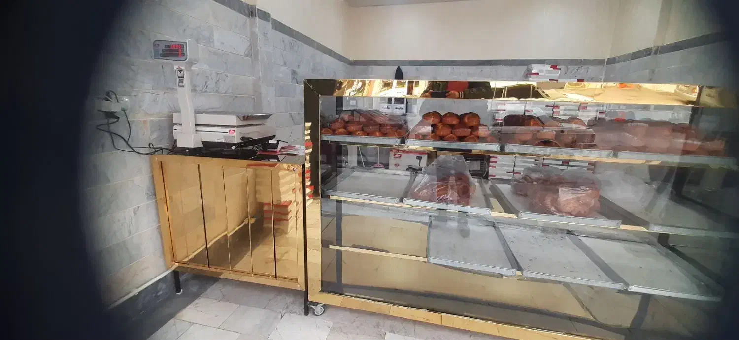 ویترین شیرینی فروشی|فروشگاه و مغازه|اردبیل, |دیوار