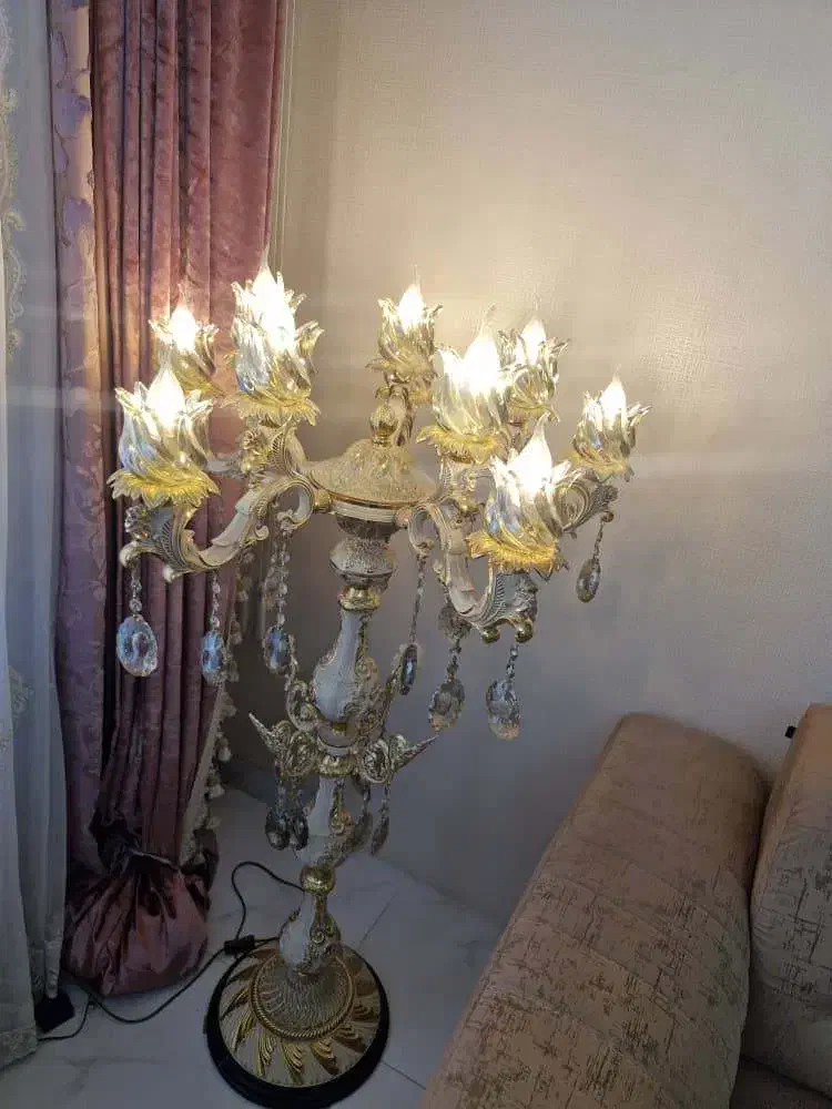 آباژور ۱۰ شاخه|چراغ خواب و آباژور|تبریز, |دیوار