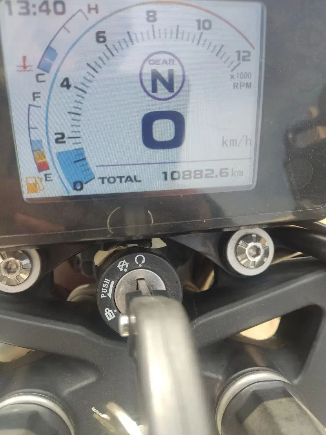 بنلی|موتورسیکلت|نیشابور, بلوار گلها|دیوار