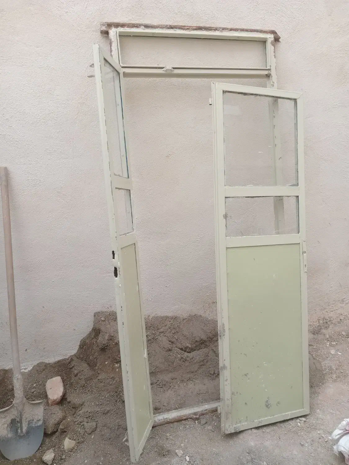 دوعدد درب آهنی یکی ۹۰در ۲بیست|مصالح و تجهیزات ساختمان|بیجار, |دیوار