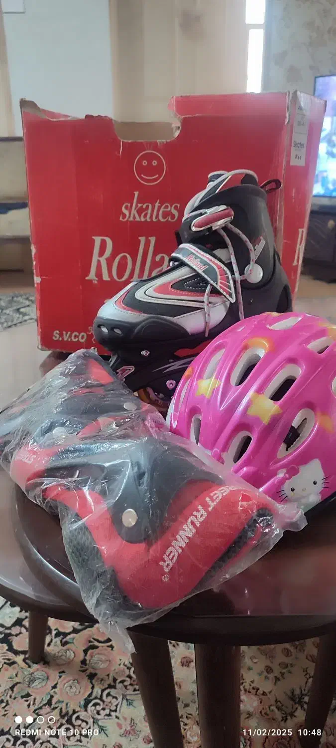 کفش اسکیت|دوچرخه، اسکیت، اسکوتر|صحنه, |دیوار