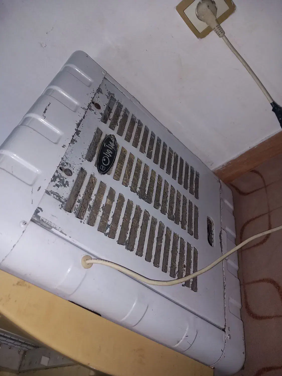 کولر ابی|کولر آبی|رشت, کوی امام رضا|دیوار