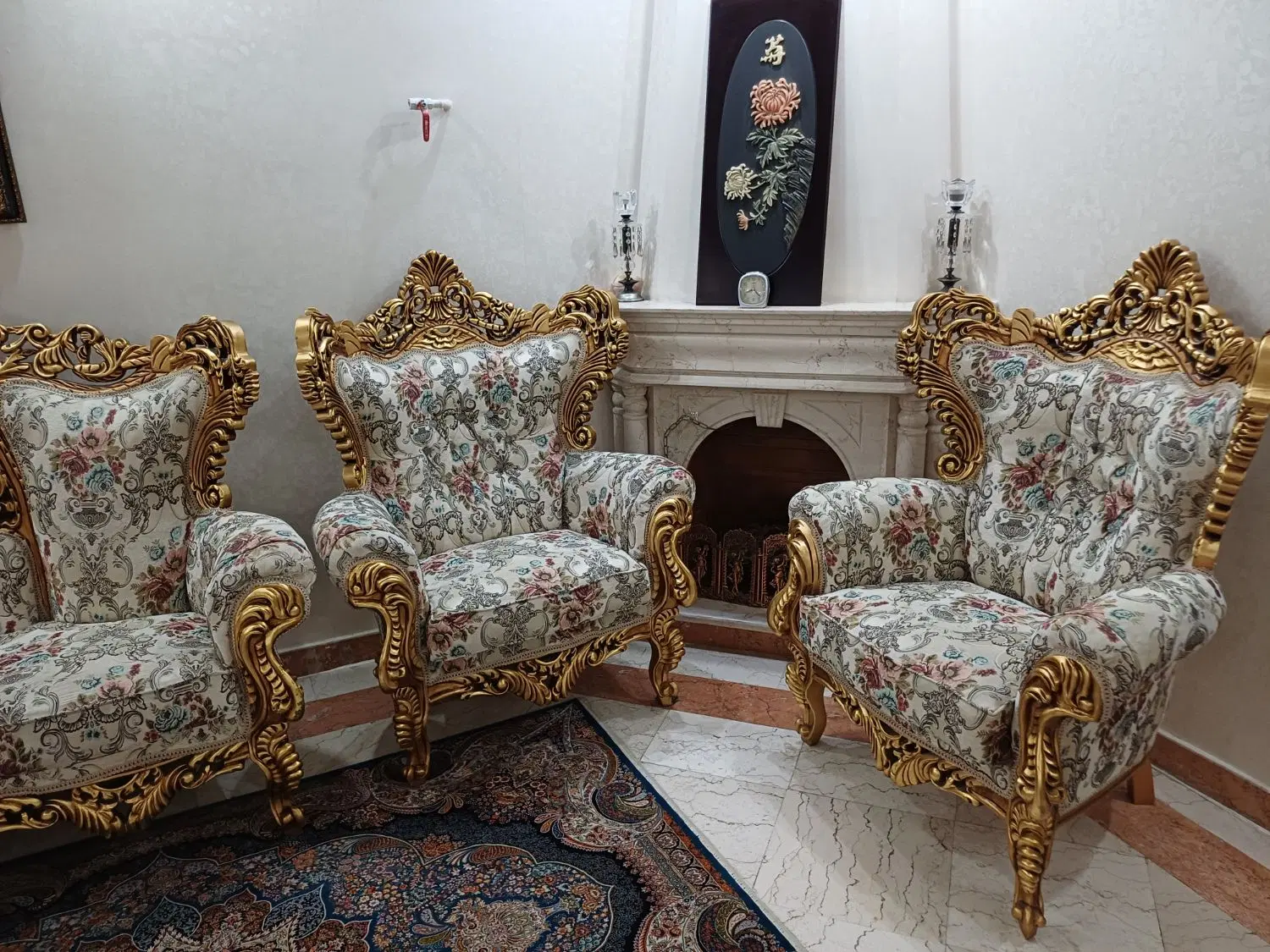 مبلمان سلطنتی ،مبل استیل ۹نفره به همراه میز|مبلمان خانگی و میز عسلی|تهران, صد دستگاه|دیوار
