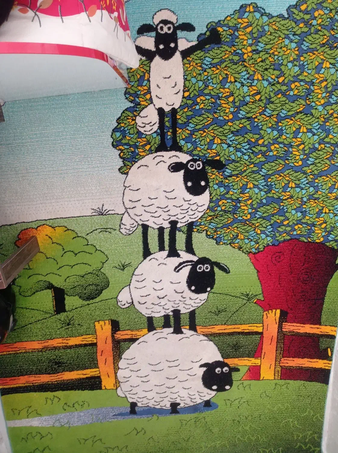 گلیم فرش کودکانه|گلیم، جاجیم، گبه|تاکستان, |دیوار