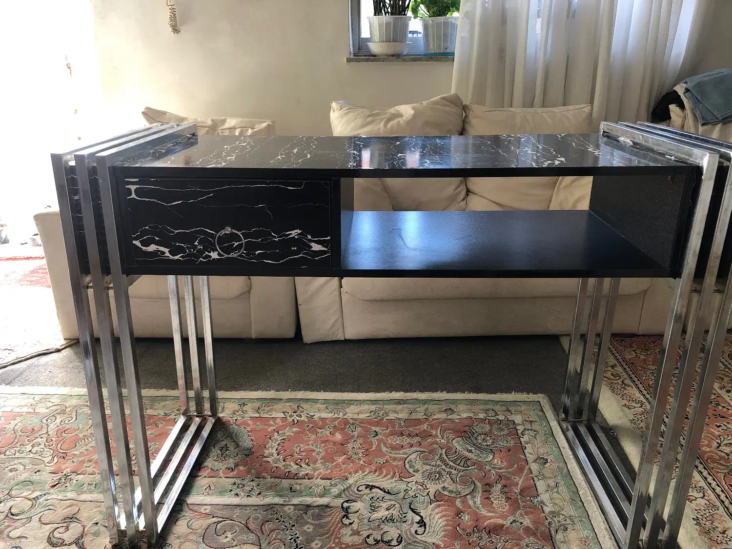 میز ناخن|آرایشگاه و سالنهای زیبایی|رشت, حمیدیان|دیوار