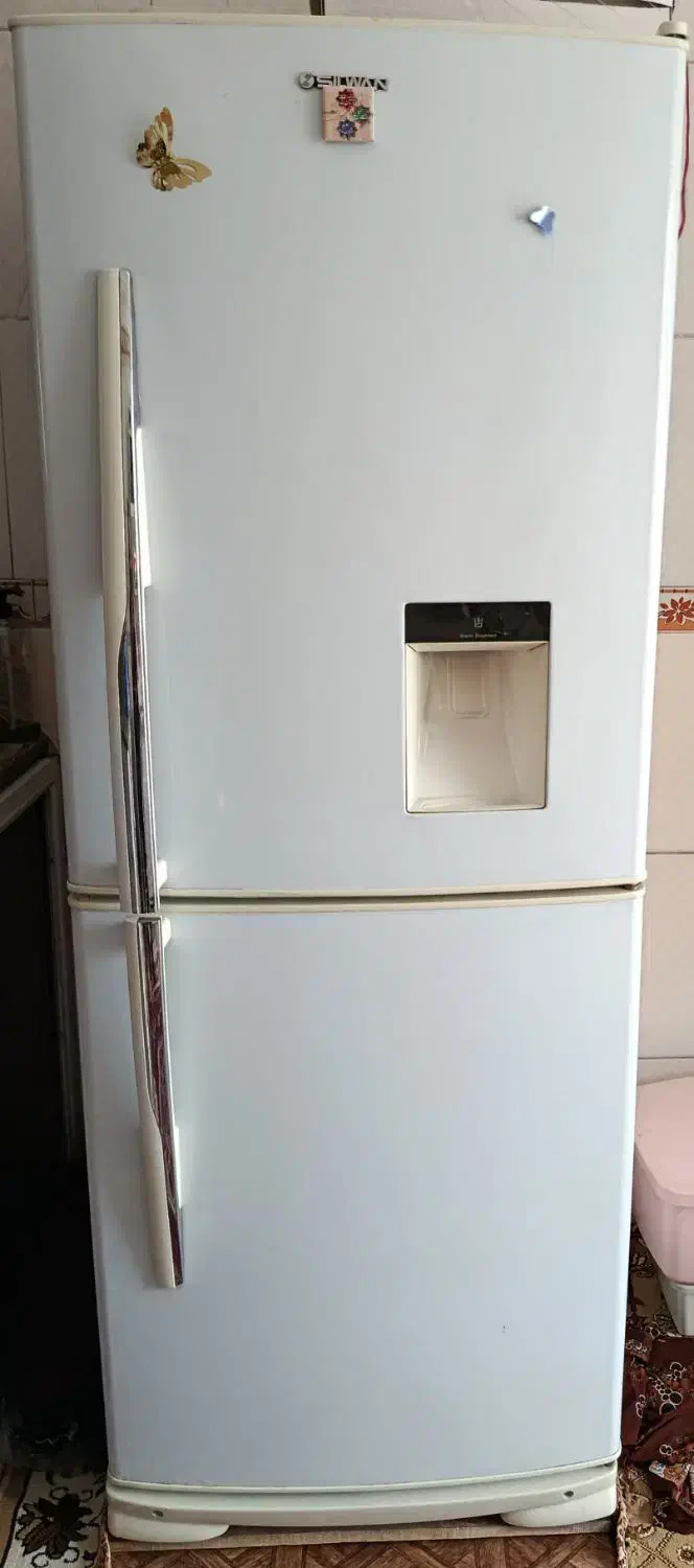 یخچال ،دوعددزیرتلویزیون،دوعددپرده ، دوازده عددپشتی|یخچال و فریزر|اسلامآباد غرب, |دیوار