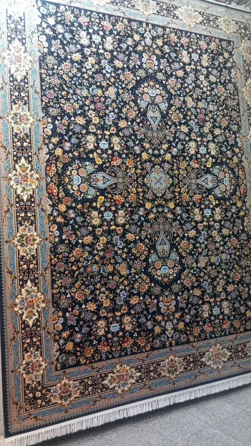 یک جفت فرش ۱۲۰۰ شانه دست دوم ستاره کویر|فرش|یزد, |دیوار