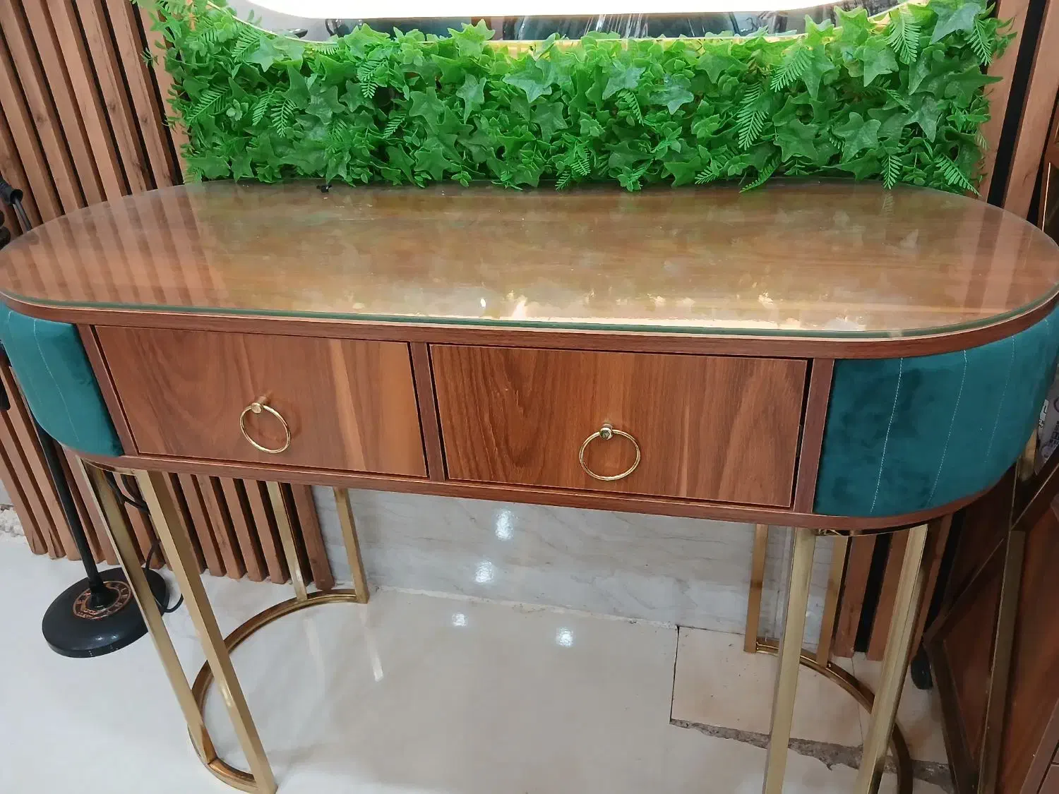 لوازم آرایشگاهی نو|آرایشگاه و سالن‌های زیبایی|رشت, کوی طالقانی|دیوار