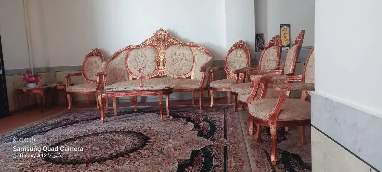 میز‌نهار‌خوری‌ومبل‌سلطنتی|مبلمان خانگی و میز عسلی|فرخ‌شهر, |دیوار