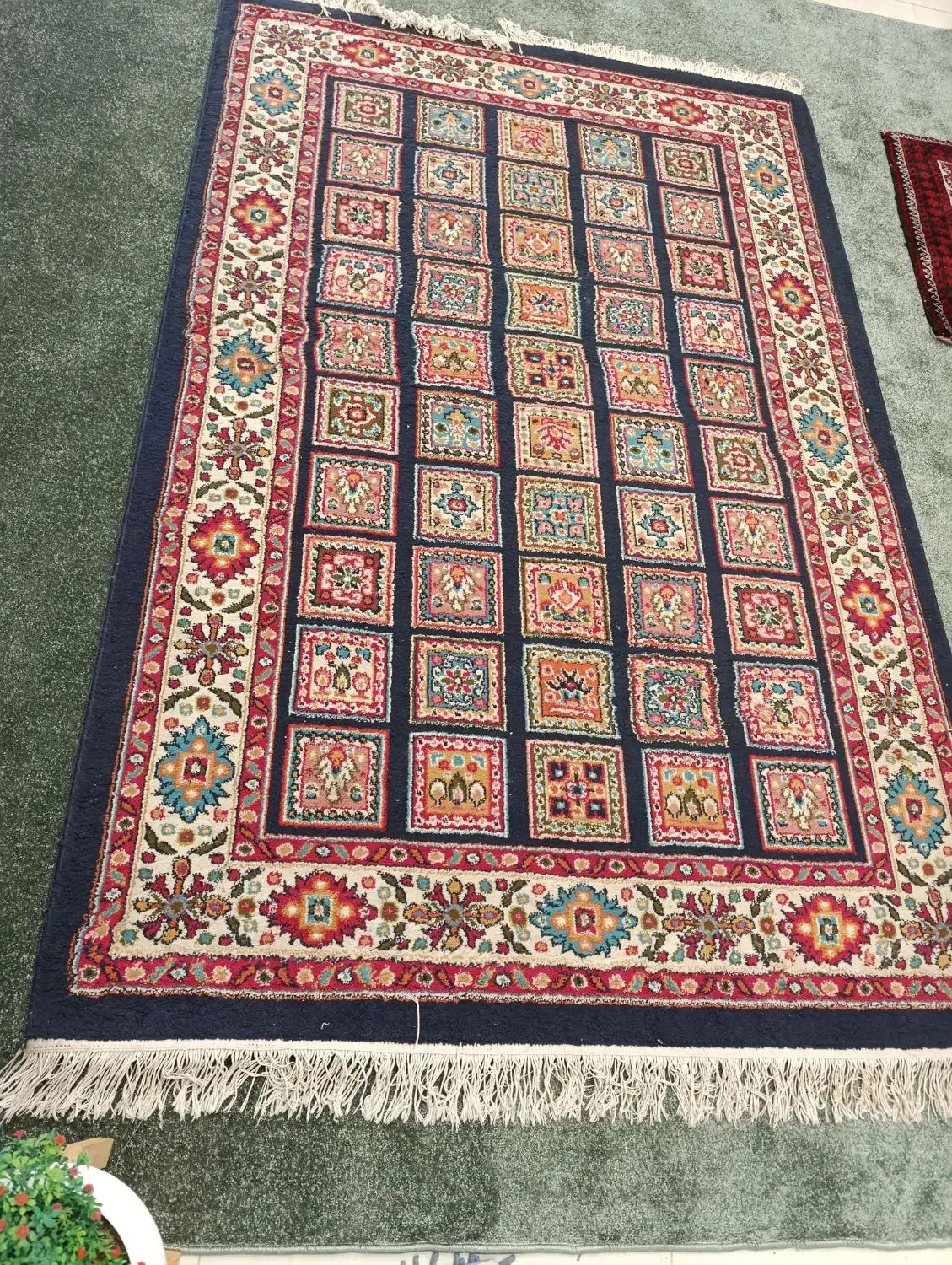 فرش یک و نیم در دو|فرش|سبزوار, پاسداران|دیوار