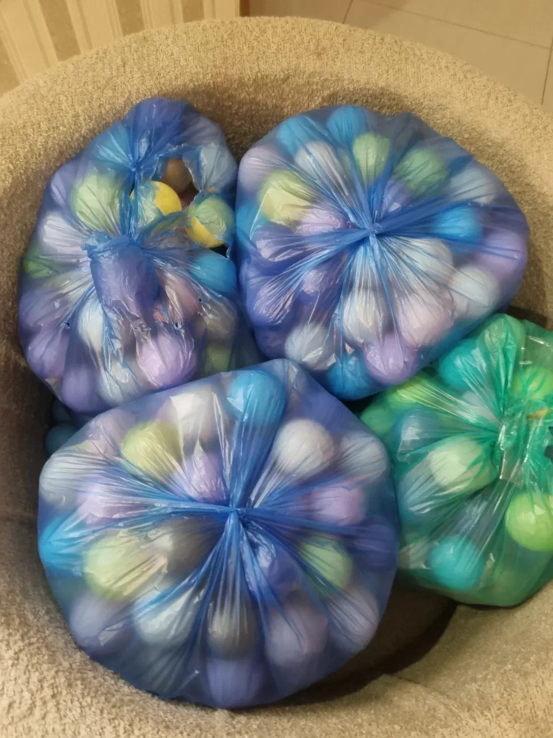 استخر توپ|اسباب و اثاث بچه|تهران, اباذر|دیوار