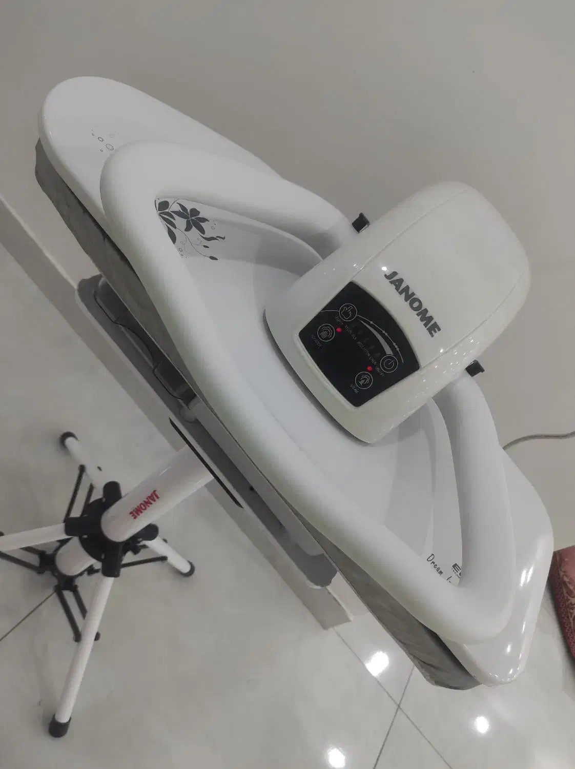 اتوپرس اتوپرسی اتو پرس اتو پرسی اتو بخار اتوبخار|اتو و لوازم اتو|بانه, |دیوار