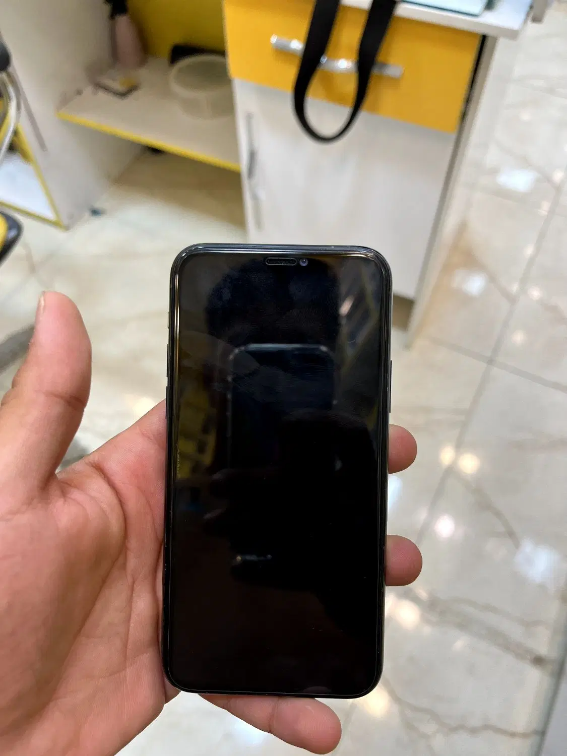 11pro|موبایل|شهرضا, |دیوار