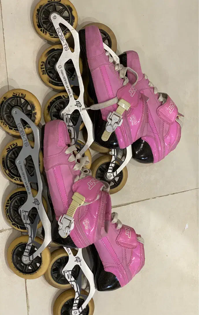 دو جفت اسکیت مارک بونت حرفه ای رنگ صورتی|دوچرخه، اسکیت، اسکوتر|دزفول, |دیوار