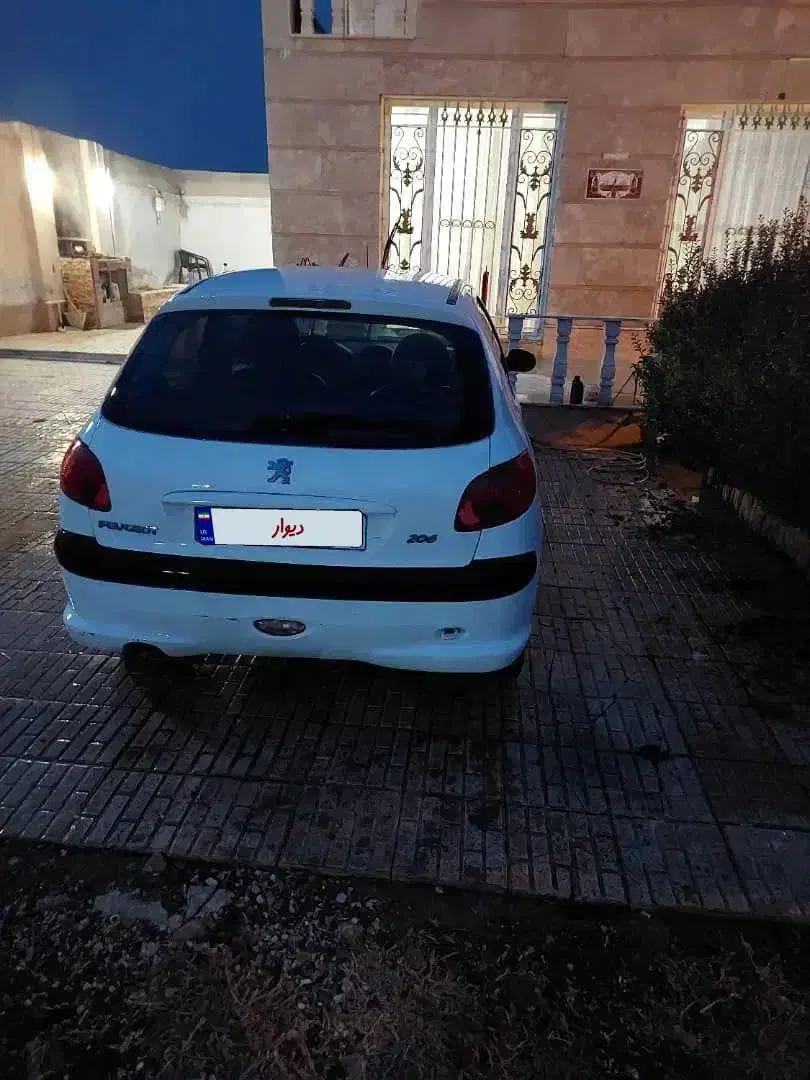 ۲۰۶ تیپ ۲|خودرو سواری و وانت|اراک, |دیوار