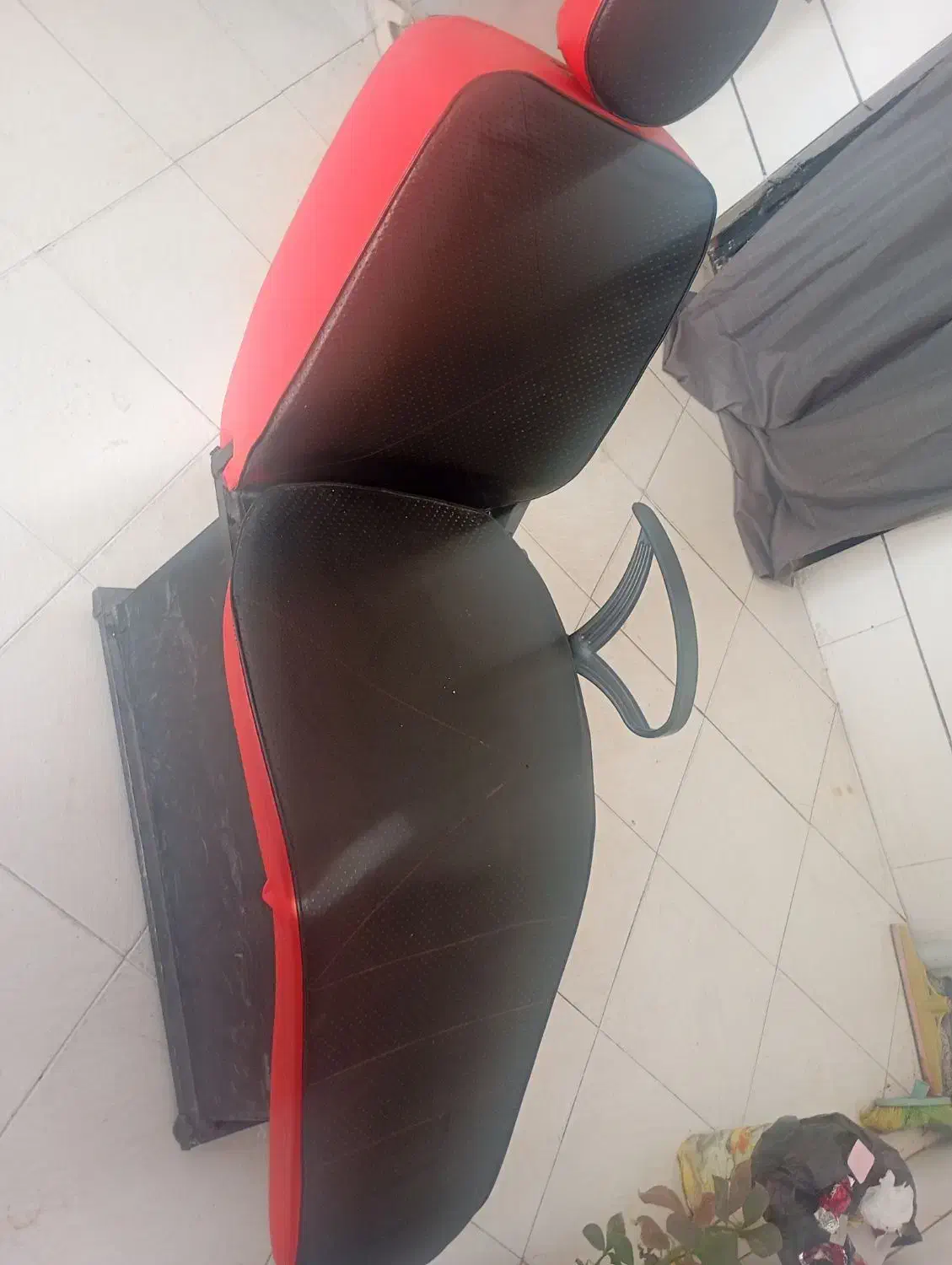 صندلی اصلاح تخت اپلاسیون|آرایشگاه و سالن‌های زیبایی|بم, |دیوار