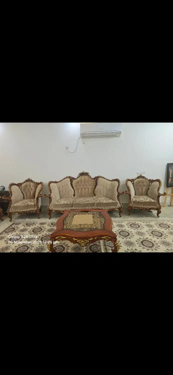 فروش مبل ۹ نفره سلطنتی اصلی|مبلمان خانگی و میز عسلی|بندر گناوه, |دیوار