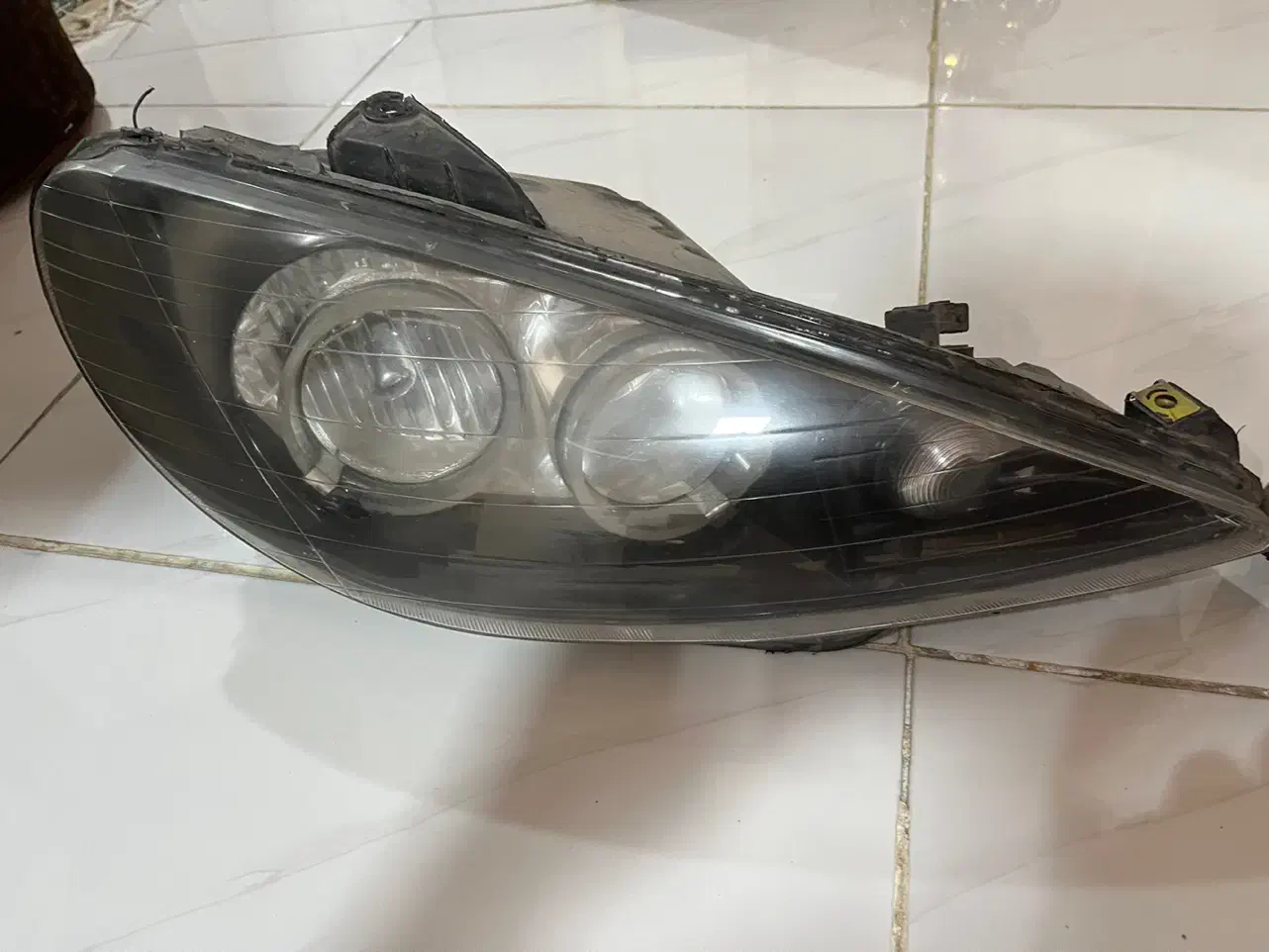 چراغ اسپرت جلو و خطر اسپرت عقب ۲۰۶|قطعات یدکی و لوازم جانبی|کرج, شاهین‌ویلا|دیوار