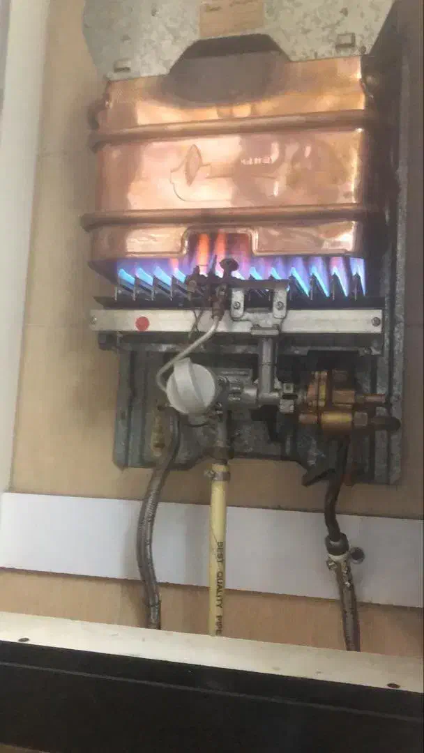 تعمیر و سرویس انواع پکیج آبگرمکن|خدمات پیشه و مهارت|نسیم‌شهر, |دیوار