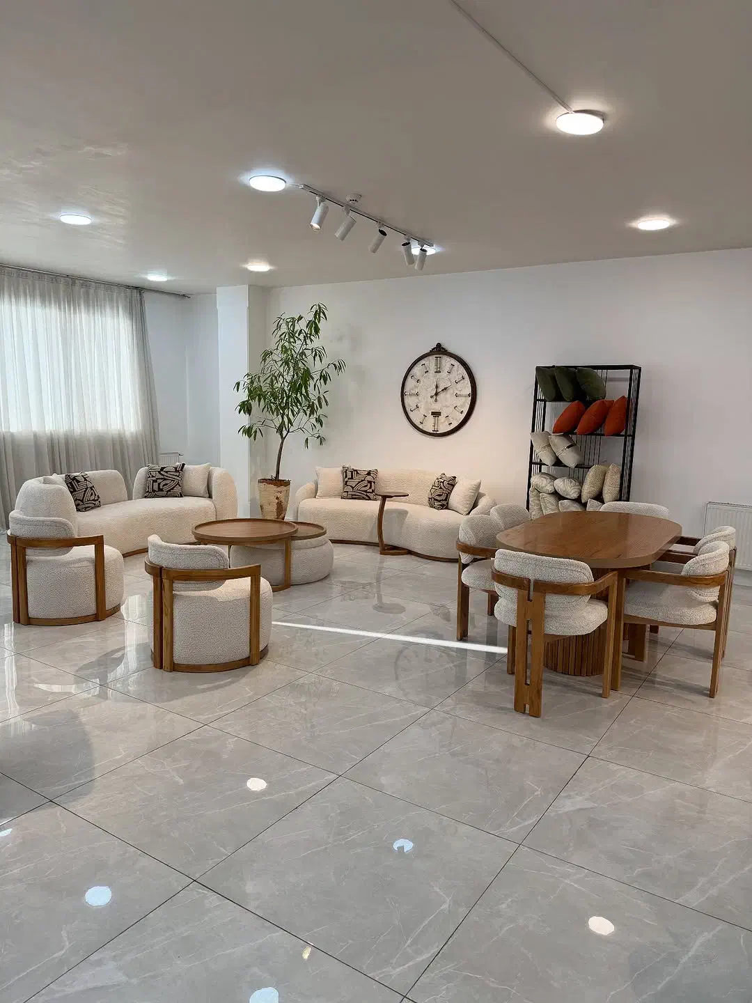 فروش مبلمان شرکتی درجه یک ۳سال ضمانت|مبلمان خانگی و میز عسلی|محمدشهر, زیبادشت|دیوار