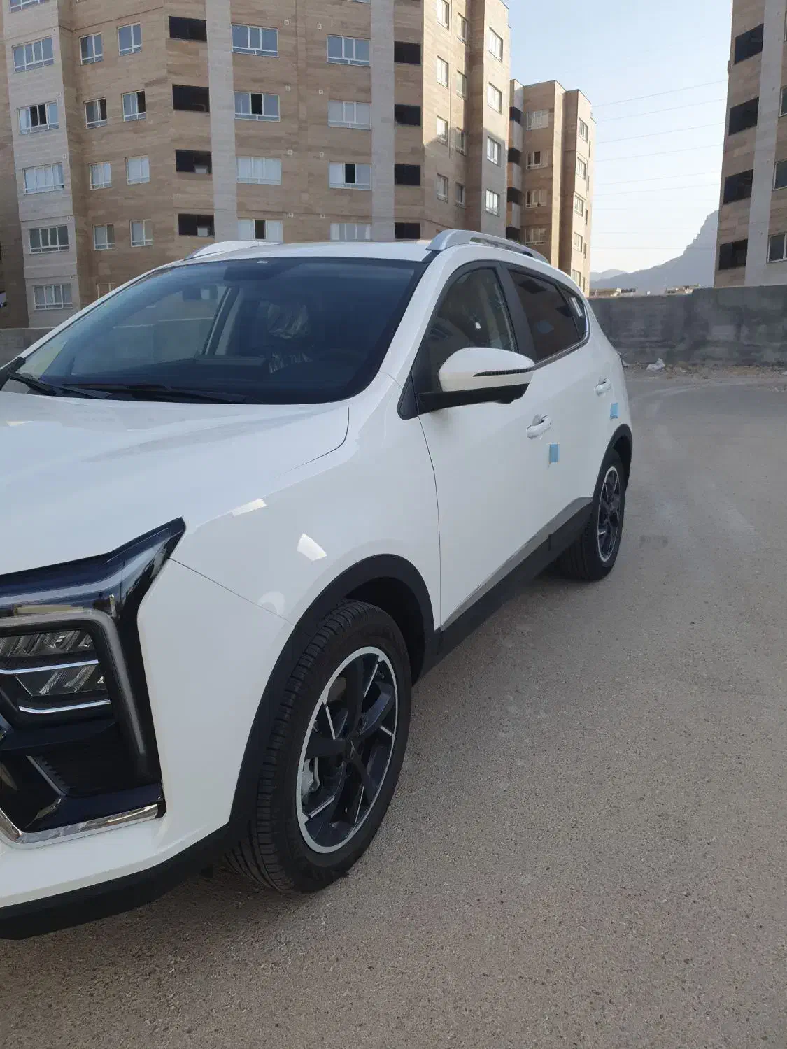 x5 1404 تمام فابریک|خودرو سواری و وانت|شیراز, شهرک گلستان شمالی|دیوار