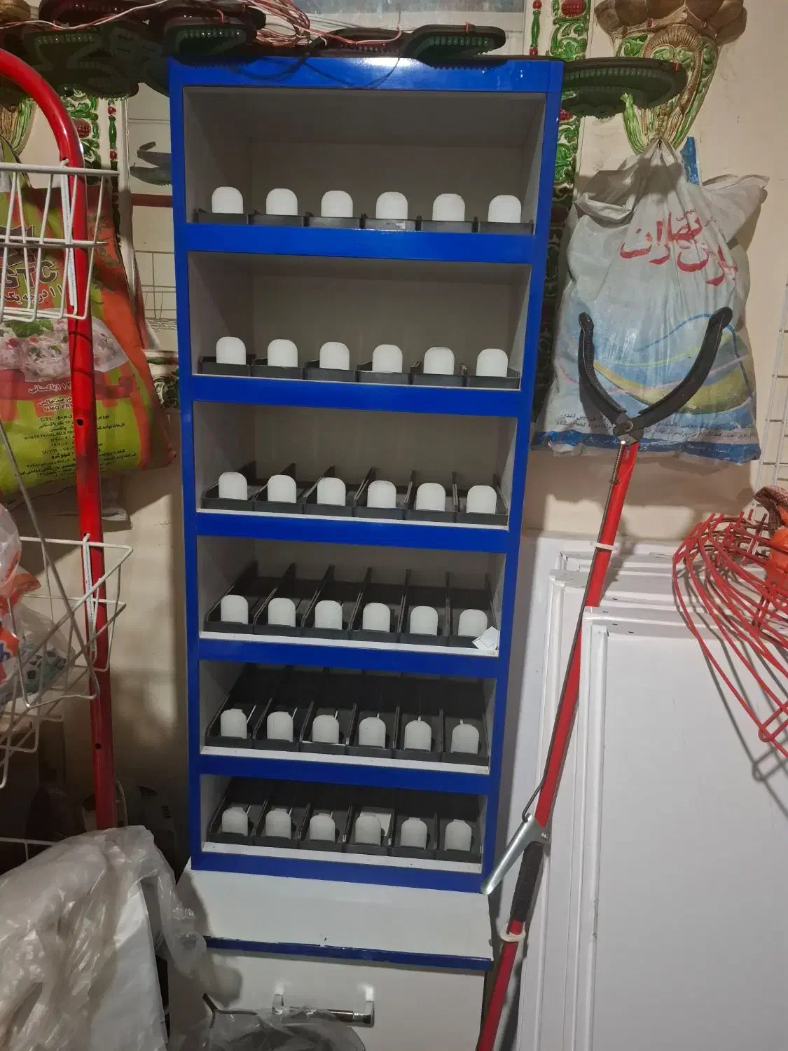 فروش استندسیگاروچادرو تخت خواب  و پرده  نو نو|فروشگاه و مغازه|پارسآباد, |دیوار