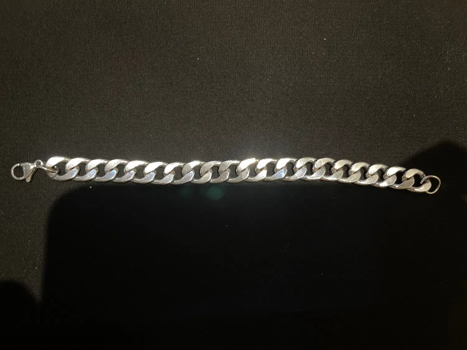 دستبند|بدلیجات|رشت, ساغری سازان|دیوار