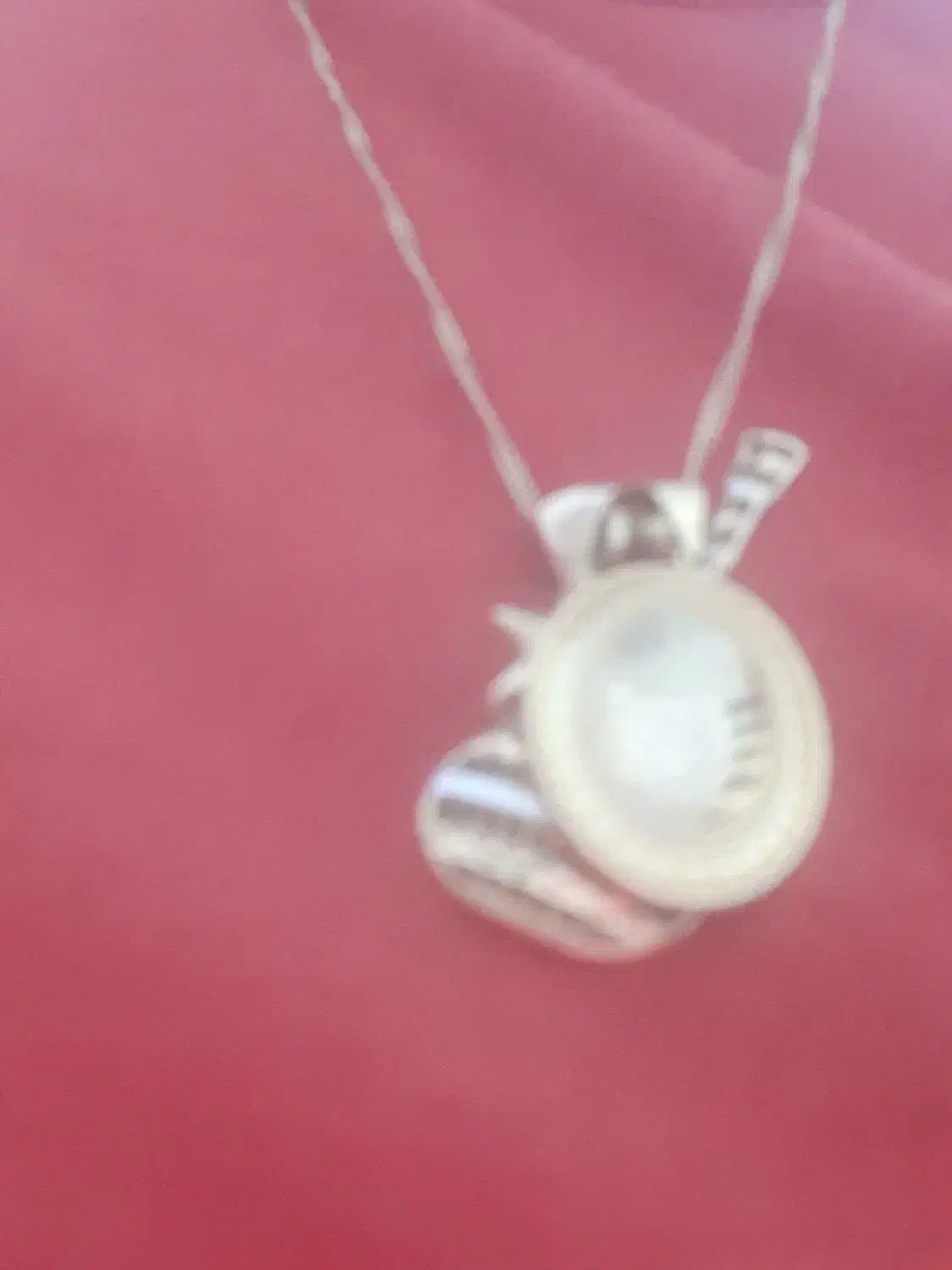 حلقه و یک جفت گشواره گم کردم|جواهرات|چالوس, |دیوار