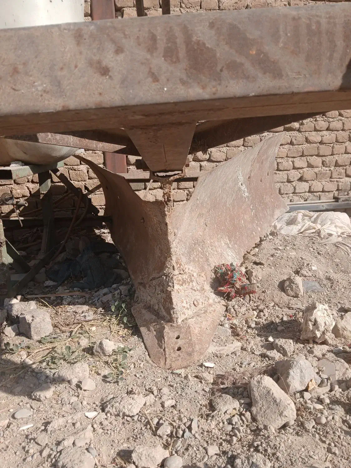 نهرکن|ابزارآلات|صفادشت, |دیوار