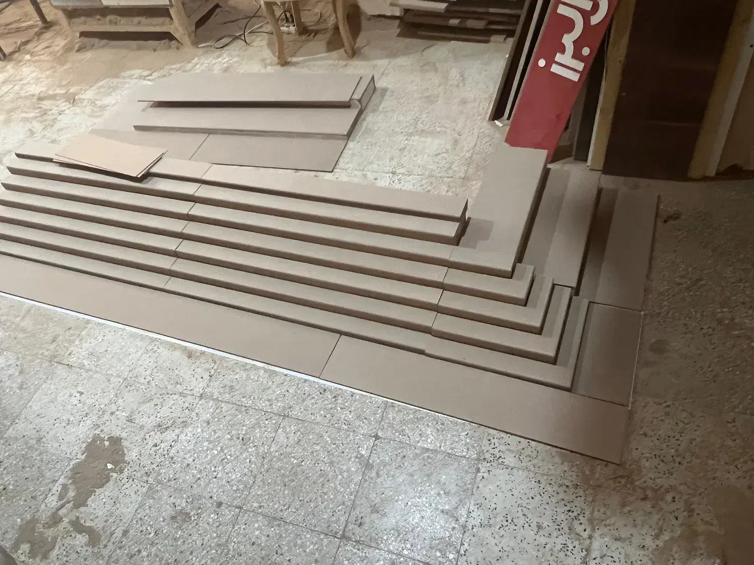 طراحی و ساخت دکوراسیون طلا|جواهرات|ورامین, ورامین|دیوار