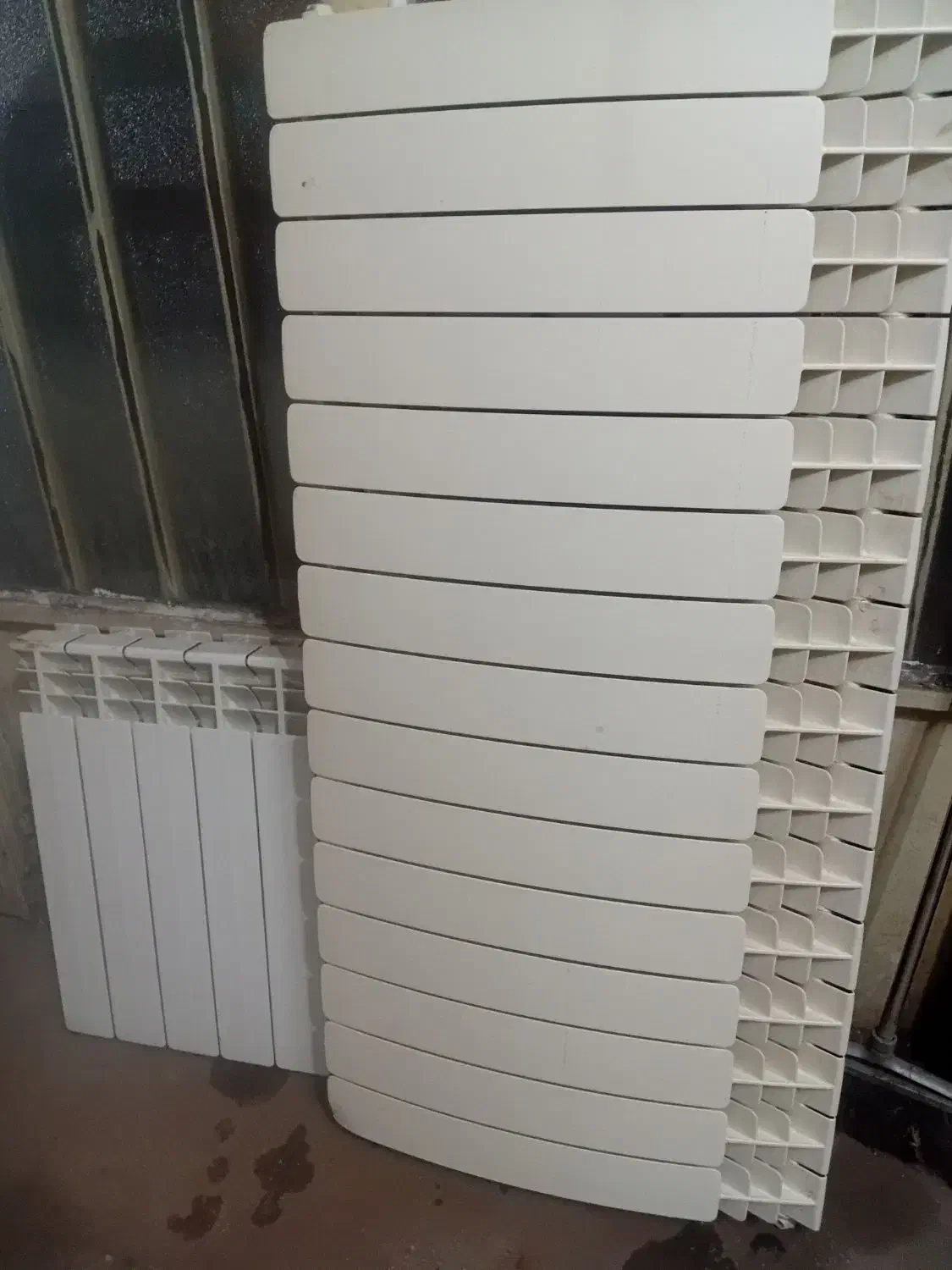 فروش رادیاتور شوفاژ ۱۵ پره و ۷ پره در حد نو ایران|آبگرمکن، پکیج، شوفاژ|ری, دولتآباد|دیوار