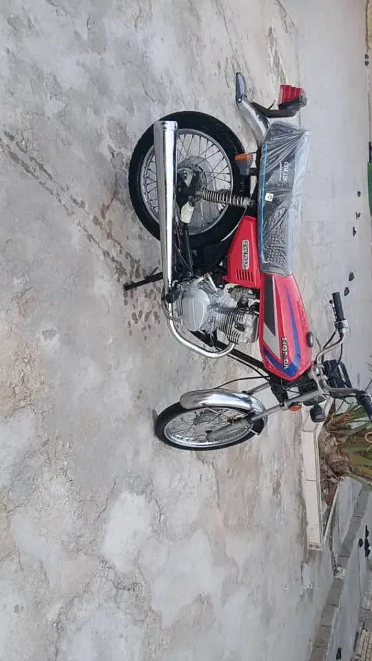 موتور سیکلت پارکینگی بندر ماشهر روستای گرگر|موتورسیکلت|چمران, |دیوار