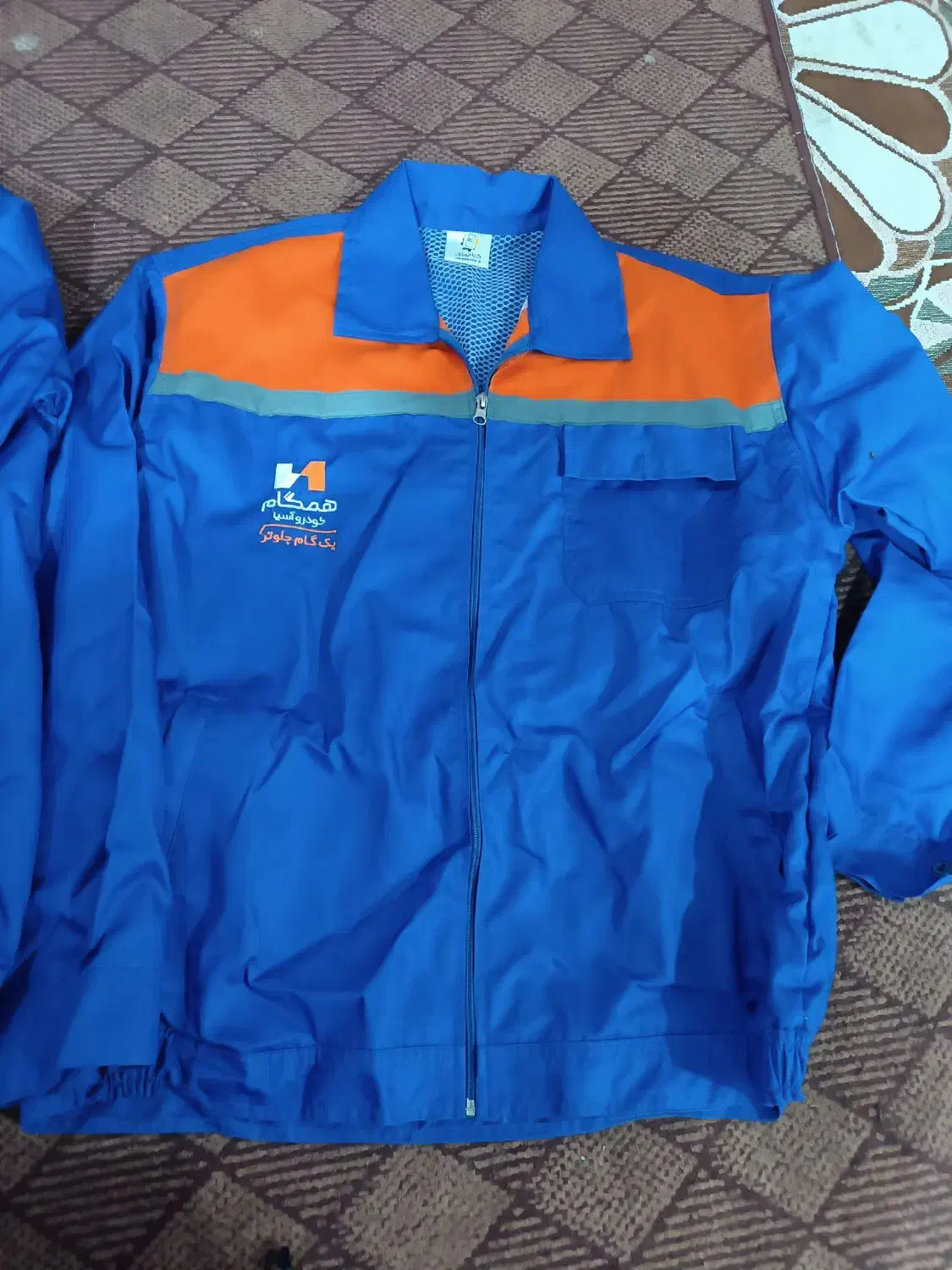 بادگیر|لباس|برازجان, |دیوار