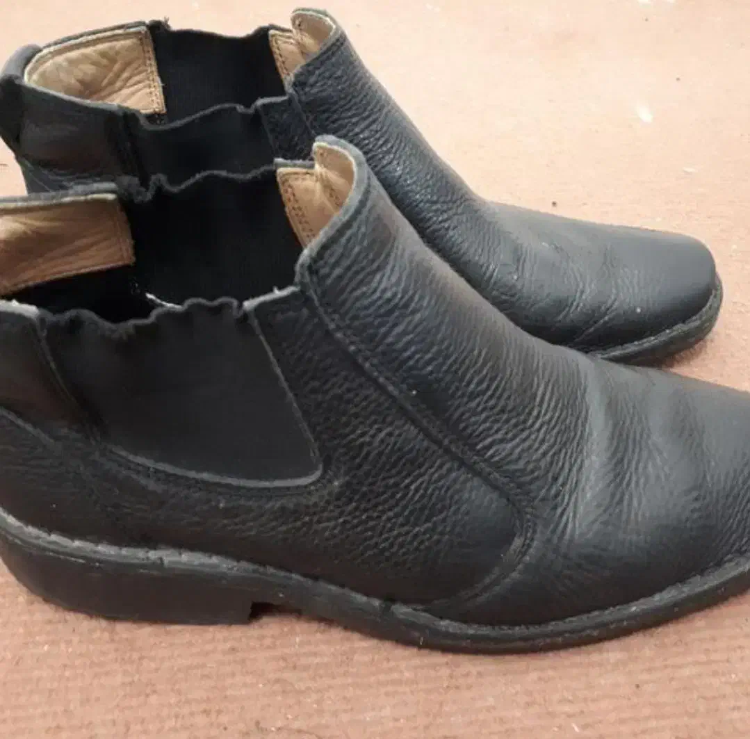 کفش نیم بوت کشی برند نادر تمام چرم سایز ۴۱|کیف، کفش، کمربند|چالوس, |دیوار