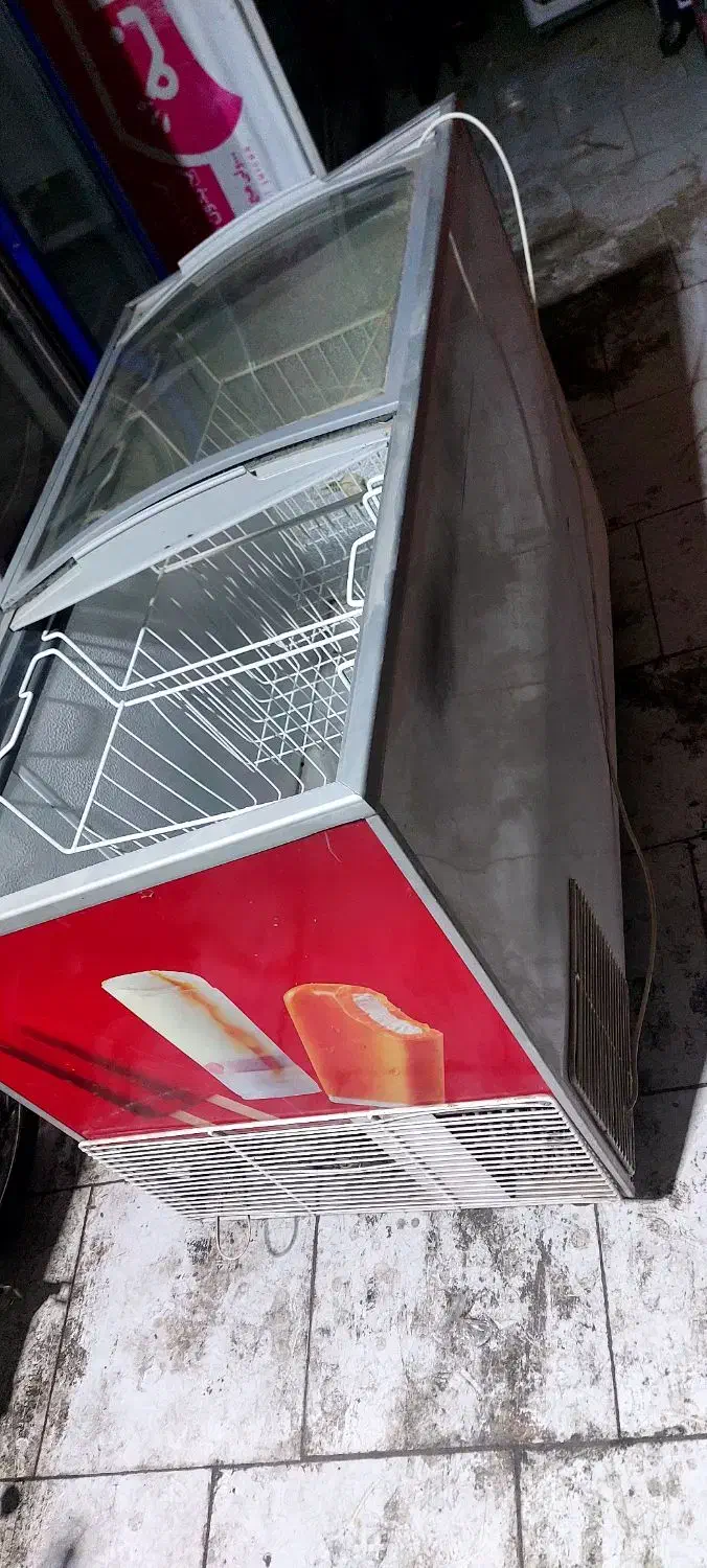 فریزر بستنی ۴۵۰لیتری نو خیلی تمیز|فروشگاه و مغازه|تربت جام, امام|دیوار