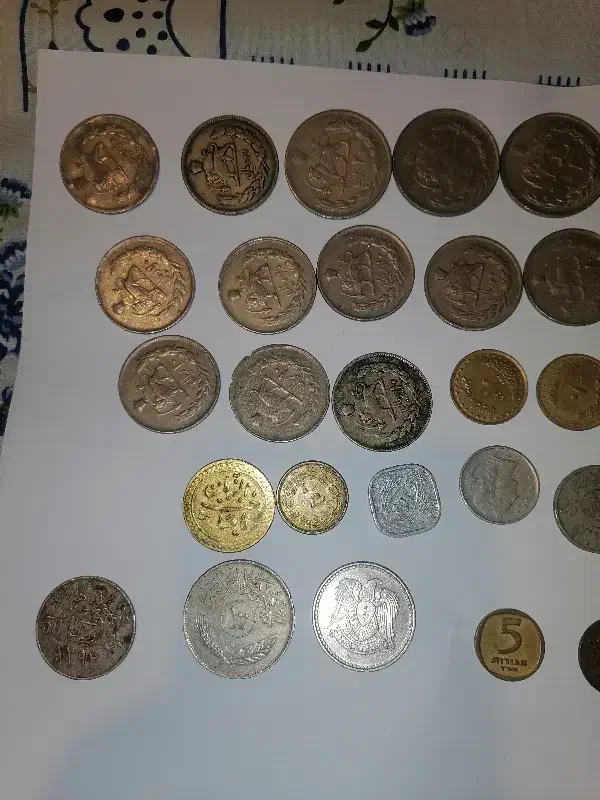تعدادی سکه قدیمی کلکسیونی|کلکسیون سکه، تمبر، اسکناس|قم, باسکول|دیوار